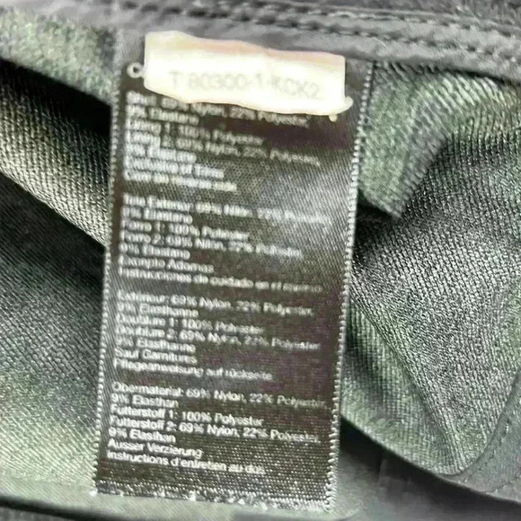 Marmot E Line Jacket Black Men’s Small Hood Pockets - Picture 4 of 10